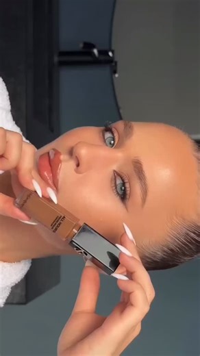 3.3K views · 39 reactions | the „53“ face sculpting technique products: @yslbeauty all hours precise angles concealer (DN5) @narsissist radiant creamy concealer (light 2 vanilla) @pradabeauty prada blender @realtechniques mini complexion sponge #makeup #beauty #contourhack #makeuphacks #asmr #facesculpting | My Closet | Facebook