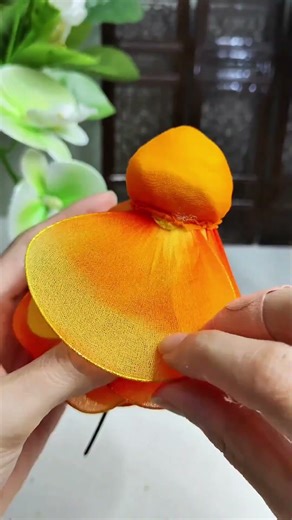 How to Make an Orange Nylon Stocking Flower-Easy DIY Realistic Fabric Flower #howtomakeflower #diy