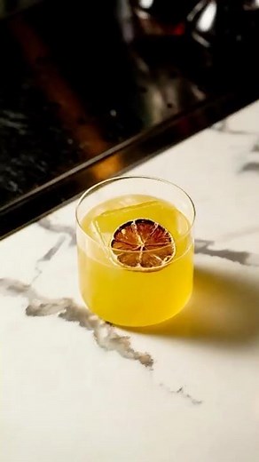 Penicillin #cocktail #badbirdy #bartender