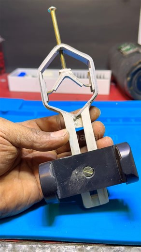 DIY Mobile Phone Adapter - Compatible with Binoculars Telescope and Microscope #technology #diy