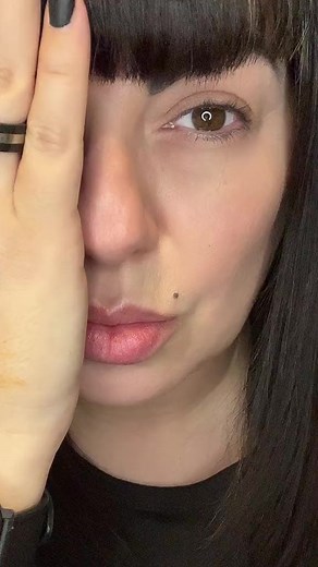 6.8K views · 86 reactions | Eye lift using lashes. Try it you’ll love it. #eyelifthack #eyelashhack #eyelift #eyelashes #makeup #makeuphacks #beautytips | Lady Venom Cosmetics | Facebook