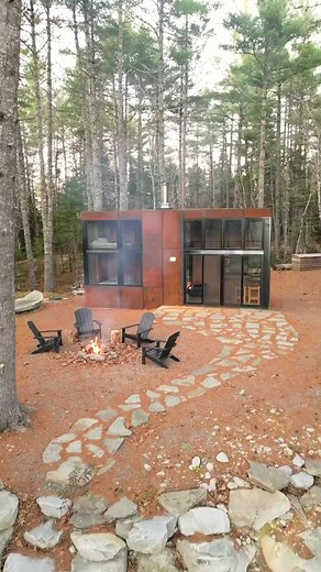 A prefab cabin deep in the woods in Nova Scotia! Would you live here? #prefab #prefabhouse #tinyhouse #tinyhome VlqLP 🇦🇮📆Ⓜ️ | Thanh lý nhà xưởng