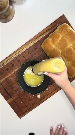 Hawaiian Roll Ham and Cheese Sliders