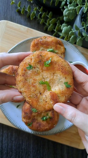 Cheesy veggie croquettes #food #snacks #croquettesrecipe