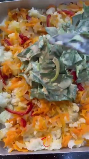 Creamy Spinach & Cauliflower Bake (Ispanaklı Karnabahar Graten) #turkishfood #food #youtubeshorts