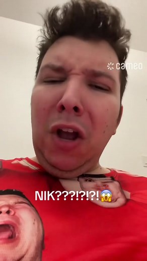 NIKOCADO AVOCADO GIVES KARKAT VANTAS A SHOUT OUT #homestuck #crazy #nikocado #karkatvantas #nikocadoavocado #fyp #idontfuckingknowhowhashtagswork