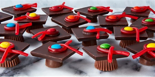 Everyone Begs Me To Brings These Adorable Graduation Caps To The Party