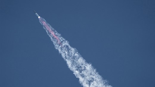 SpaceX launches 11th Starship test flight