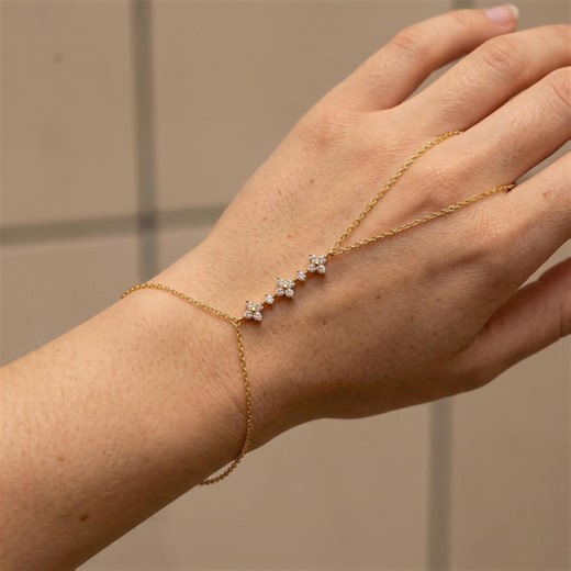 S925 Silver Hand Chain Bracelet, Dainty Crystal Finger Bracelet, Gold Hand Jewelry, Charm Bracelet Gift for Mom - Etsy