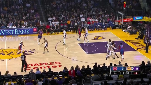 THROWBACK Lakers block party vs Pistons #NBA #nbahighlights #lakersnation #basketball #fyp