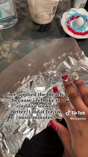 i need someone to tell me how i did for my first time😂 #bleach #bleachingknots #fyp #foryou #fypシ #lacefrontwig #hairtok