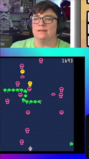 So Much Dying in this Pico-8 Centipede Demake
