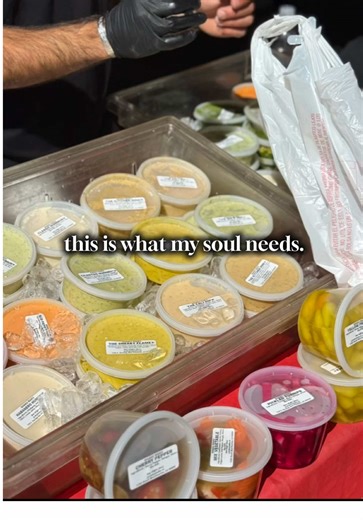 let the cravings win 🤤 with Shaku Maku! 📍 455 N. 3rd Street PHX AZ 85004 ⏰ 8:00AM-1:00PM OUR NON-PROFIT SATURDAY MARKET RUNS 🌧️ or ☀️ YEAR ROUND 🅿️ FREE 2 HOUR DTPHX PARKING @azcenterphx (validation must be obtained at our info booth during market hours OR by supporting one of the many participating businesses within the Arizona Center) • • #DowntownFarmersMarket #ArizonaCenter #SaturdayMorningVibes #FarmersMarketLife #BuyLocalAZ