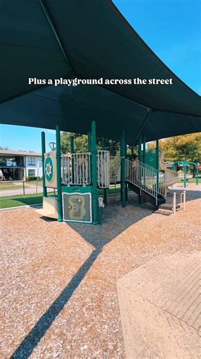 🌟 Hidden gem restaurant with a magical garden in Dallas: Garden Cafe 🌟 📍 5310 Junius St, Dallas, TX 75214 Why we love it: ❤️ Garden Cafe feels like stepping into a secret garden right in the middle of the city! It’s a family friendly spot that kids and adults will enjoy. ❤️ Their patio is surrounded by greenery, string lights, a vegetable/herb garden, and even a chicken coop. It feels magical! 💫 ❤️ They serve a delish brunch, lunch, and dinner. Their kids menu even includes Mickey Mouse panc