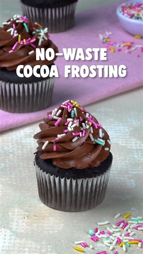 Transform extra buttercream into creamy cocoa frosting! 🍫🧁 | So Yummy