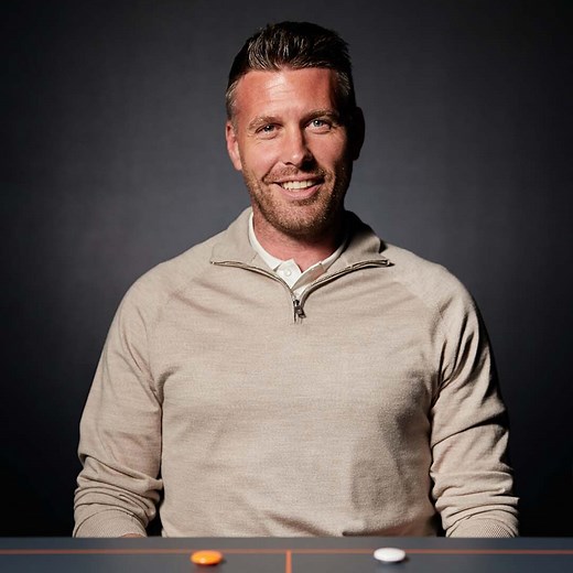 Congratulations to Rob Edwards, who has been appointed as the new Middlesbrough manager. In his Masterclass filmed in 2023, he explained how he likes his nines to work together, and why speeding up the game is important... 🤝🔴 Watch his full Masterclass through the link in the comments. | Coaches' Voice