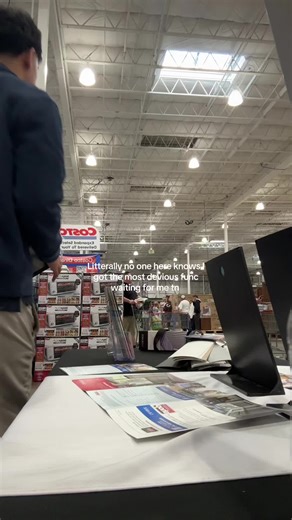 9-5 Retail Worker Activities: A Day in the Life