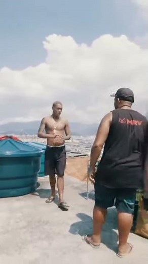 MC Poze Do Rodo - O Dia Tá Lindo ( Vídeo Clipe Oficial )