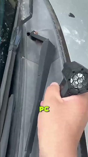 This Small Fan Has Insane Power! 🌪️ #TechReview #Tools