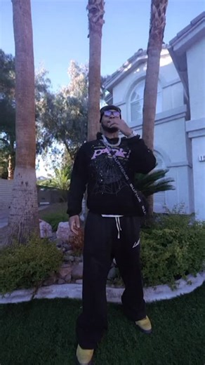 JKD Kozart👑🎤 ★ on Instagram: "In My Dream🤧🌎❤️ #music #pain #chrisbrown #unsigned #artist"