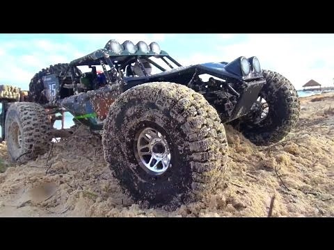 RC ADVENTURES - Vaterra Twin Hammers RTR & RC4WD Trail Finder 2 - in MEXiCO!