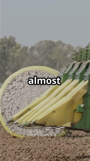 How does a cotton picking machine work?