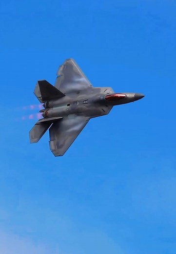 Exploring Life as an Air Force Pilot