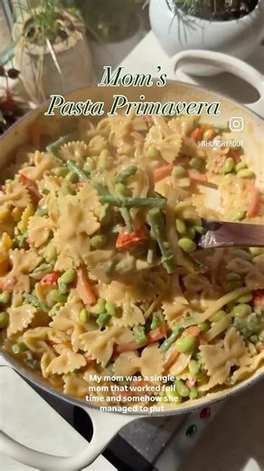 My Mom's Pasta Primavera #easyrecipe #weeknightdinners