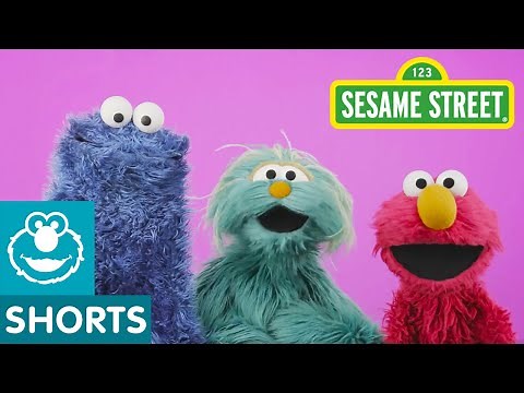 Sesame Street: Cantar (Sing) | Spanish Word of the Day #1