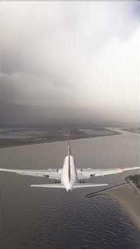 B767 Landing Challenge at Haneda Airport (RJTT) in the Rain - So Close! | MSFS 2024 #Shorts