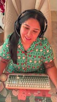 I stayed super polite and courteous of course, but my internal dialogue was louddd. #wfh