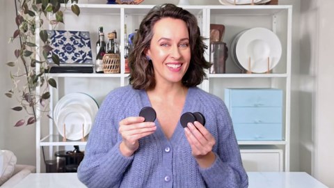 Juice Bottles with Lids, 16 Oz - Set of 8 - Clear Glass Jars with Caps - Reusable Empty Drink Containers for Juicing, Smoothies, Water, Milk, Kombucha Storage, Wellness Shots and More (8)