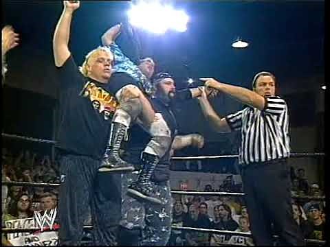 ECW Hardcore TV - The Sandman vs Mikey Whipwreck (1995-10-28)