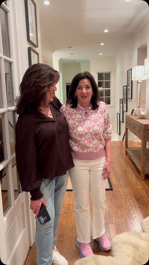 That’s a wrap on our recent Lake Martin project! ✨ From stunning waterfront views to thoughtfully designed interiors, we loved bringing this space to life. Lake season is just around the corner—let our team transform your lake home into the perfect retreat. Contact us today to start your design journey! . . #MathisonInteriors #LakeMartin #LuxuryInteriors #LakeHouseDesign #InteriorDesign | Mathison Interiors