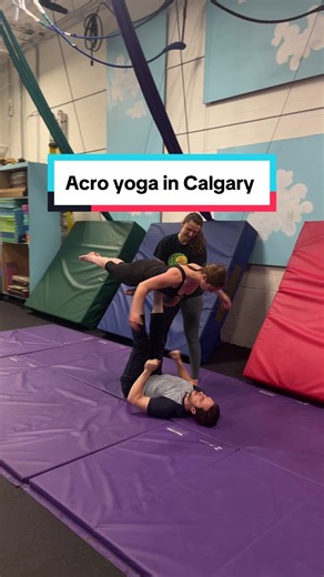 Of you’re looking for a sign to try acroyoga this is it! @Green Fools | circus & theatre @Green Fools | circus & theatre @Green Fools | circus & theatre