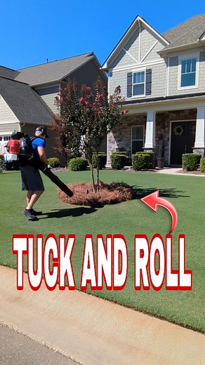 Tuck and roll The finishing method of choice for a majority of pine straw installations. It's quick, easy, and looks great too. #pinestraw #pineneedles #tuckandroll | Elite Turf Care