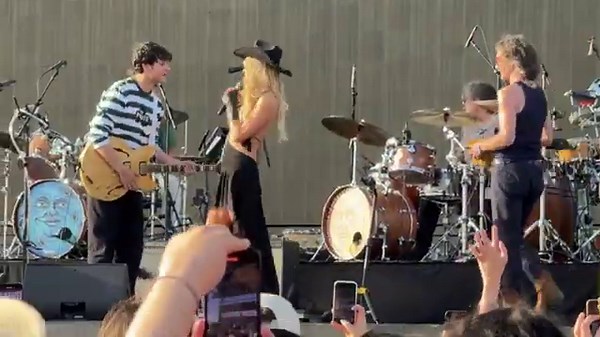 Watch Paris Hilton crash Vampire Weekend’s Coachella 2024 set to play ‘Cornhole’
