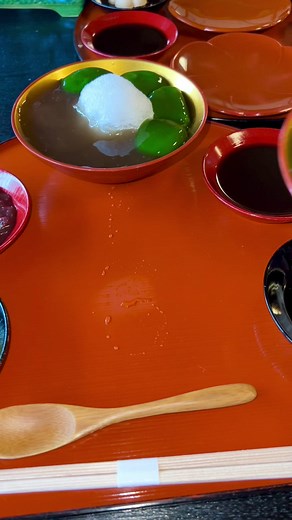 わらび餅とくずもちの美味しさ徹底比較