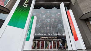 Montreal mall blasting Baby Shark to drive out homeless people