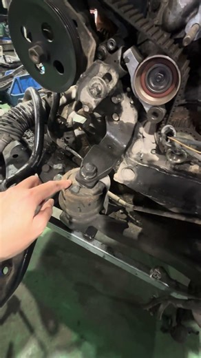 Chân dầu đầu máy Camry 3.0 2003