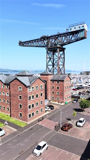 🔥New To Market🔥 This outstanding second floor apartment at James Watt Marina has been meticulously cared for to provide a superb property with great views of the River Clyde 📍2-3, 13 James Watt Way 🛏️ 1 Bed 💷 o/o £130,000 #BowmanRebecchi #HomeofProperty #EstateAgents #Greenock #FYP
