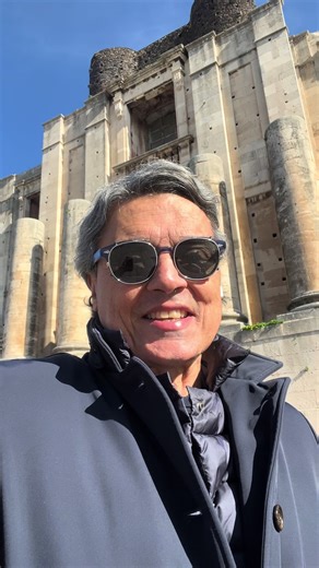 Buonasera. Sarà una gioia e un onore per me tornare anche quest'anno a Misterbianco per presentare il défilé dei costumi più belli di Sicilia, e direi anche più belli d'Italia e del mondo. Vi aspetto, infatti, sabato 14 febbraio al Carnevale di Misterbianco, anche con @I BADABOOM. Ma intanto vediamoci DOMANI SABATO 24 gennaio alle 9,30 all' @UCI Cinemas IT del Centro Sicilia per la conferenza stampa di presentazione del #CarnevalediMisterbianco. Non mancate. Vi vogghiu beni e vi abbraccio #cutut