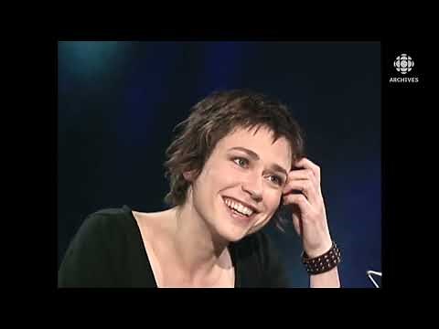 Entrevue avec l’actrice Marie-Josée Croze en 2003