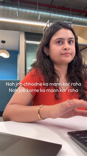 Mitali Dubey🌻 on Instagram: "Kya kare ab 😢#office #funnyreelsvideo #officereel #relatable #punecity [ office , funny , relatable reels , trending , work load ]"