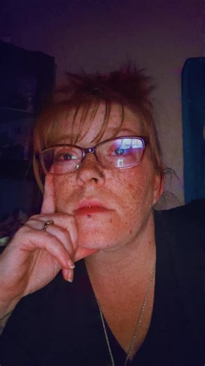 ✨💨geminismokes💨✨ (@geminismokes)’s videos with original sound - FRENCHGUYSAGAIN