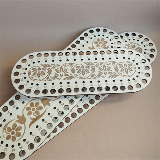Set of 3 Wooden Floss Organizers With Numbered Holes and Needle Parking for Stitchers - Etsy