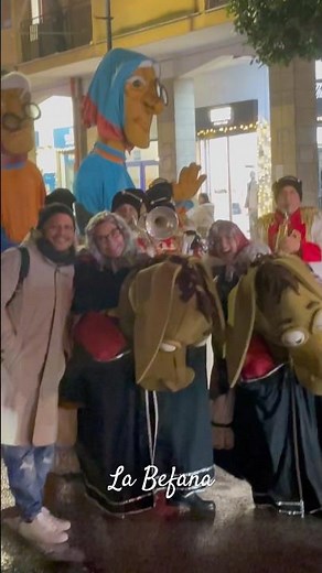 La Befana #folklore #folk #epiphany #befana #tradition #culture #history #shorts #ytshorts #newyear
