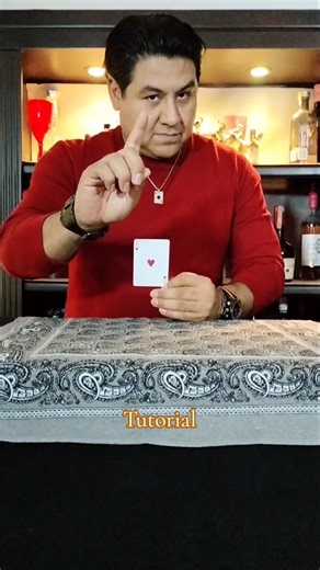 Carta invisible 🤯🎩 tutorial #tutorial #magic #magician #shorts