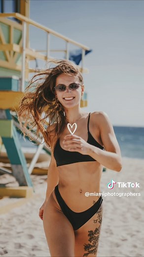 Top Miami Photographer Bikini session, Natural and candid, ready for yours? #miamiphotographer #miamiphotographers #top10 #miami #miamibeach #photoplace #beachphotographer #bikinimodel #bikini #behindthescenes