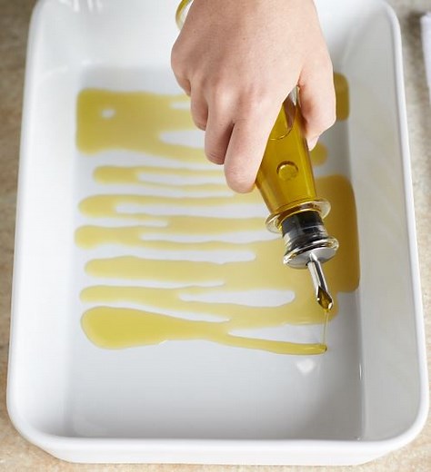 Can Vegetable Oil Be Substituted for Olive Oil? Yes—Here's How